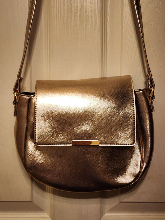 Color Brilliance Gold, Cross Body strap Purse