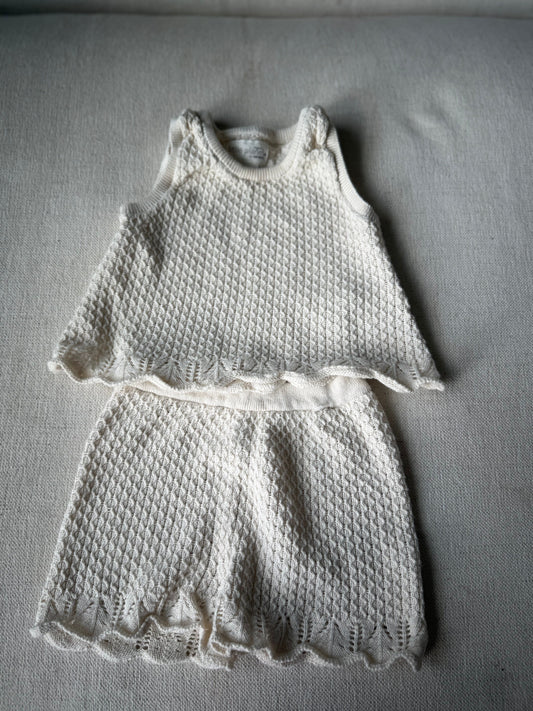 Little planet VGUC knit tank and adjustable shorts set 18 Months