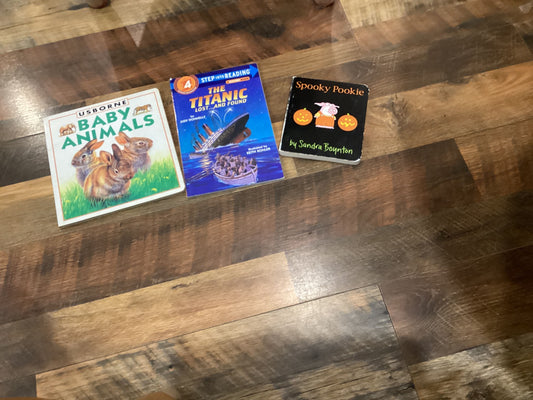 Variety Baby animals  titanic  spooky pookie Early Reader