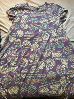 Lularoe Carly dress- runs big purple with a rose print Women's - L