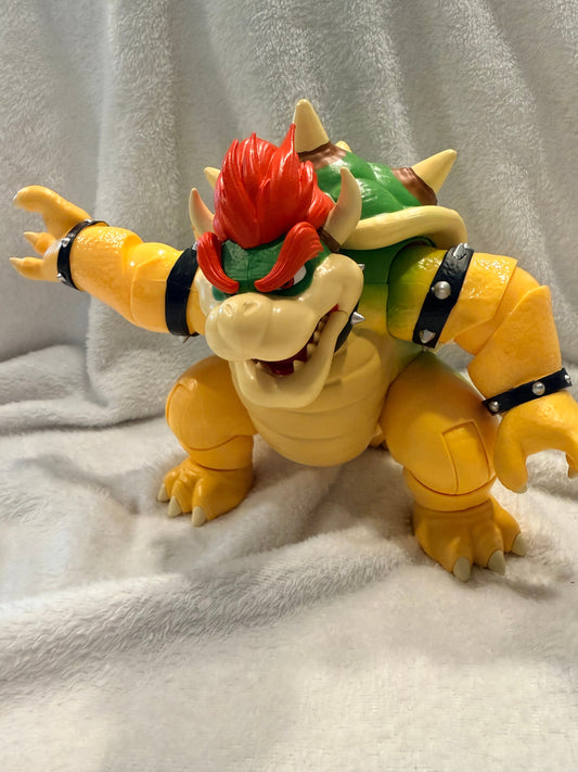 Super Mario movie Bowser figurine light up Figures and Animals
