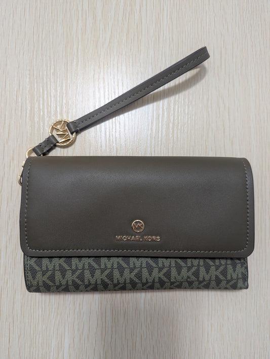 Michael Kors Michael Kors Like New Green Wallet/Wristlet 7.25 x 4.5" Wallet