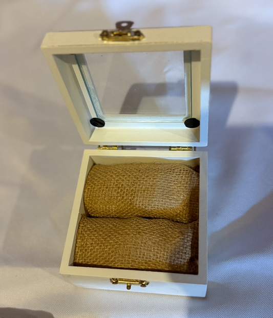Hobby Lobby Ring box Wedding ring box. 4x4 inches. Can be white or burlap on inside Miscellaneous