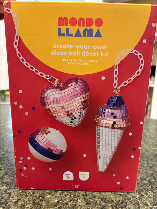 Mondo Llama Make your own disco decor kit Dolls and Accessories
