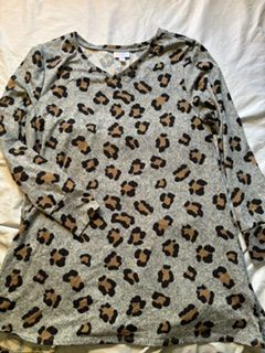 Lularoe  Elizabeth Top Longsleeve- Cheetah Women's - M