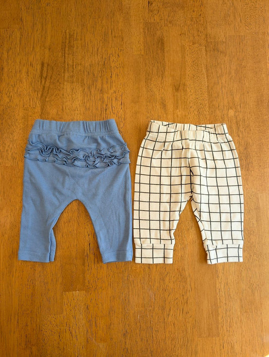 Kidgets blue Gymboree grid 3-6m blue ruffle butt pants white/black grid pants 3 Months