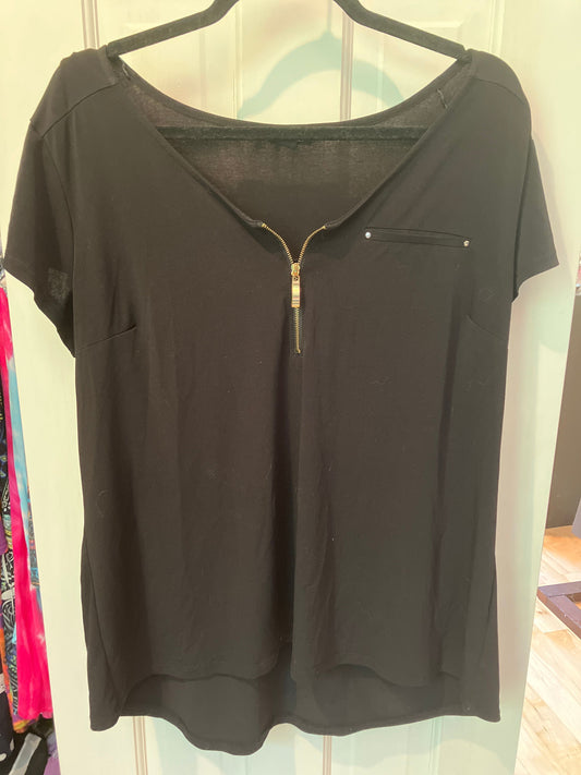 Roz and Ali size xl stretchy nylon silky tshirt Zippered v neck flowy camisole blouse Women's - XL