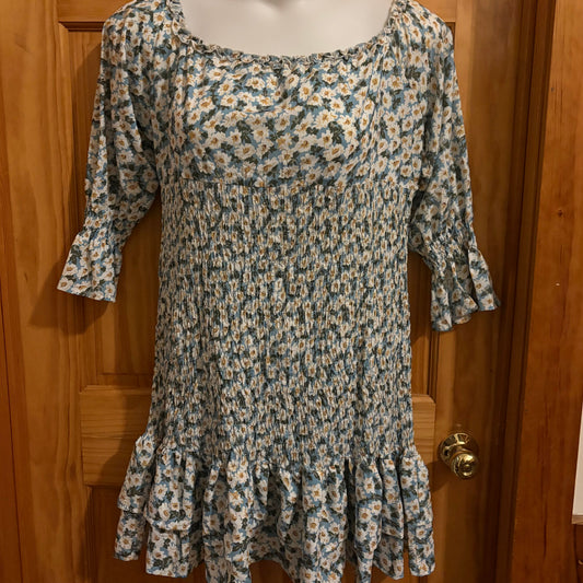 Savi Mom Nordstrom stretchy dress stretch neckline and shirring is very stretchy Women's - L