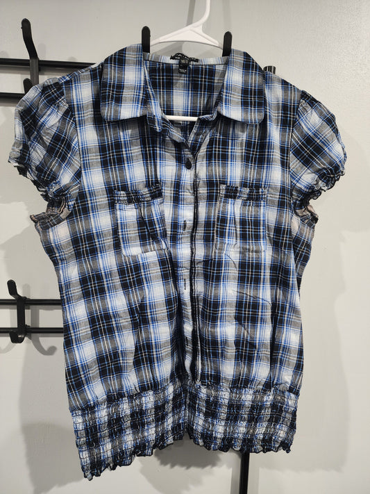 FANG, XL Dress Shirt Short Sleeve, Blue, Black, & White Women's - XL