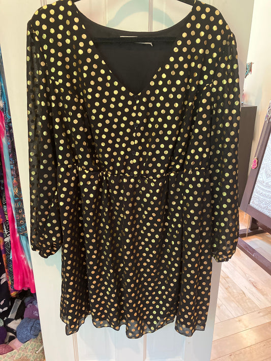Liberty love size 3xl dress cinched waist Black with metallic gold polka dots v neck knee length stretchy Women's - XXXL