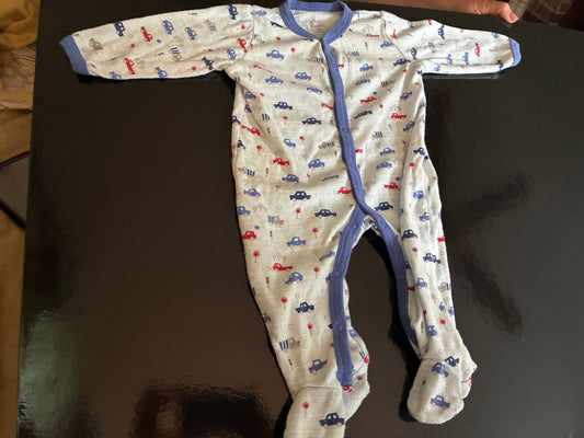 Quiltex 6 to 9 months button up footed onesie with cars 6 Months