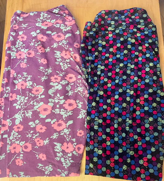 LulaRoe Two pairs TC leggings Women's - L
