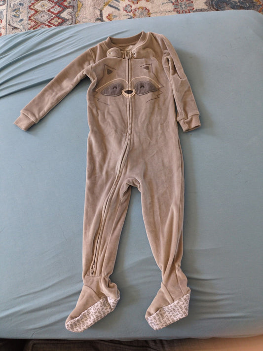Carter's - 18m ONLY WORN TWICE Super soft brushed fabric. Cute raccoon zippy 18 Months