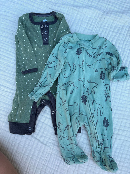 Carters cloud island Carters and cloud island sleepers green dinosaurs Newborn