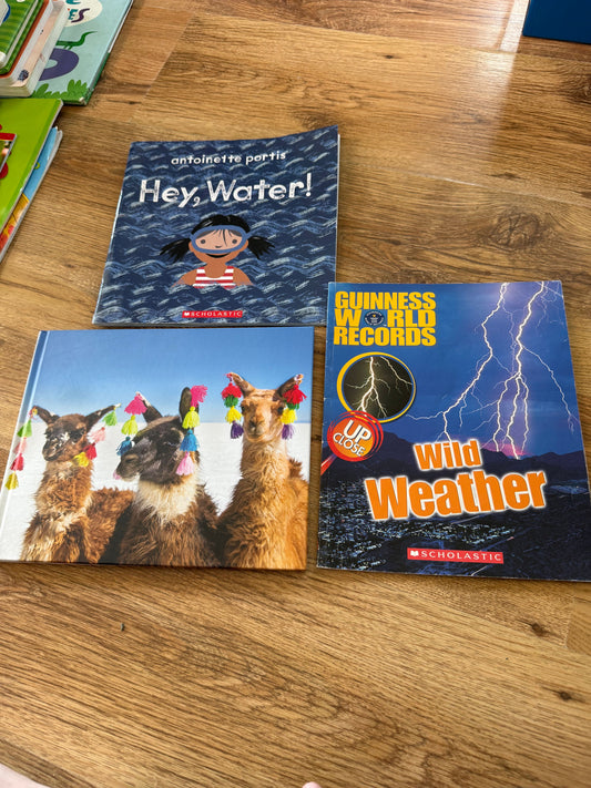 N/A Books about weather or water Book-Fiction