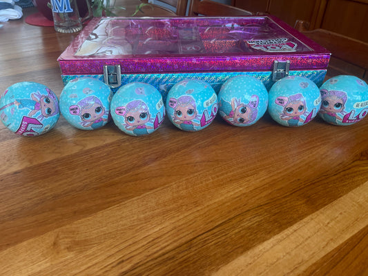 LOL LOL surprise dolls in sealed balls Dolls and Accessories