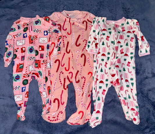 Carters/Old Navy holiday print footie pjs 6-9m Carters/Old Navy holiday print footie pjs 6-9m 6 Months