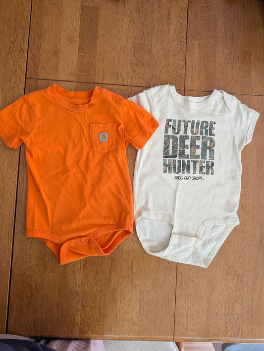 Carhartt orange, Rabbit Skins white, 18m Orange with pocket, white/camo deer hunter 18 Months