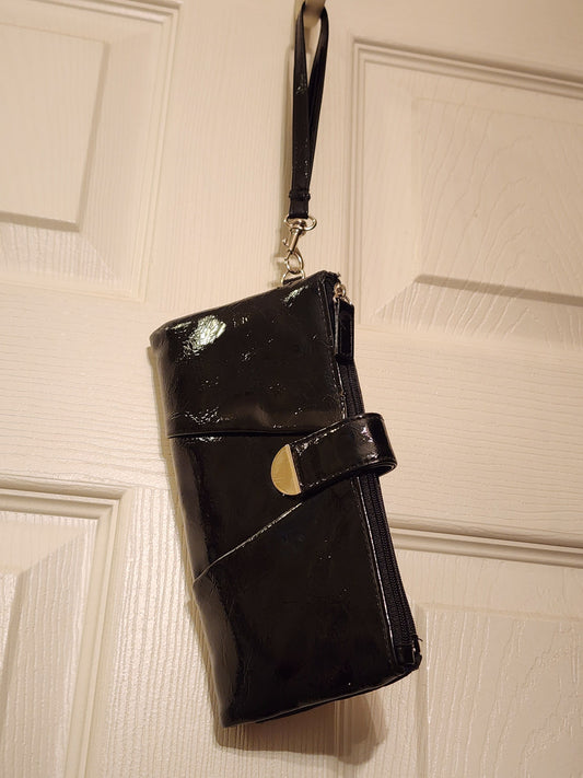 Shinny Black clutch/ wristlet 2 zipper pockets & lots of card slots Purse