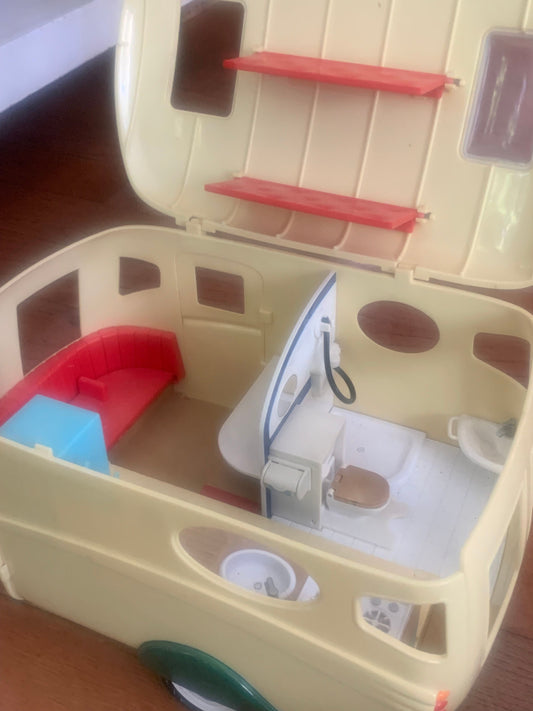 Calico Critters Campervan Dolls and Accessories