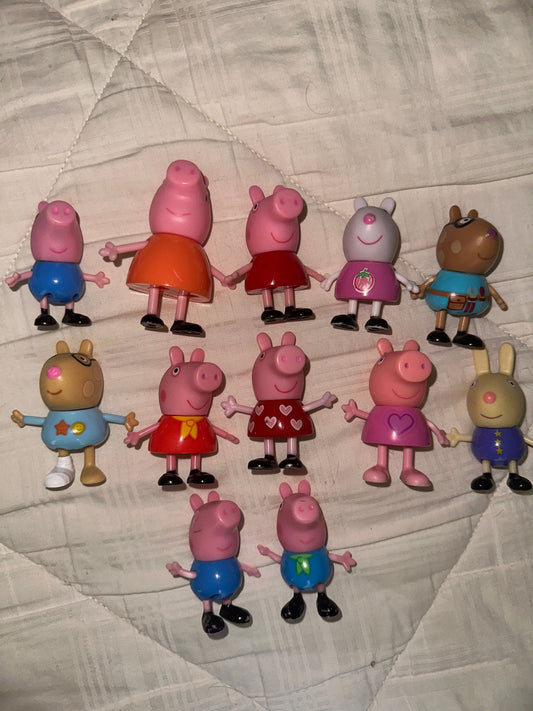 Peppa Pig Peppa Pig 12 Assorted Figures Figures and Animals