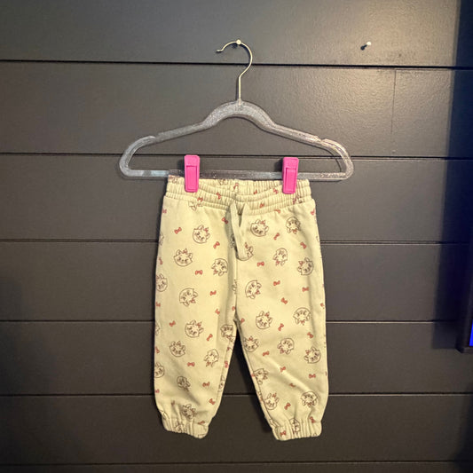 Primark Disney Marie sweatpants light green 9 Months