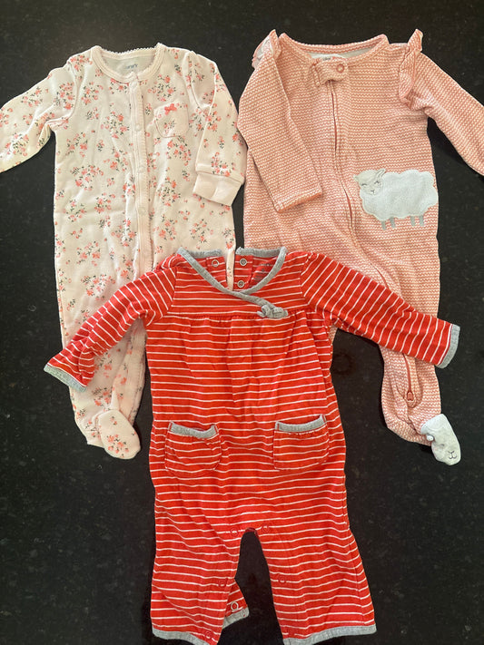 Carters Set of 2 footie pjs and 1 stripped long sleeve bodysuit 6 Months