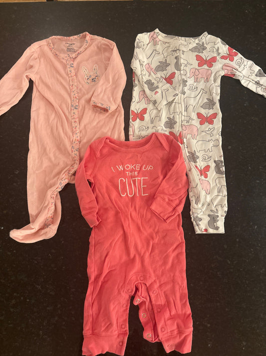 Carters Carters long sleeve pj lot, 1 footie, 2 footless size 6m 6 Months