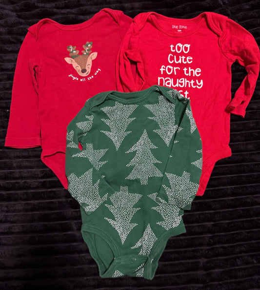 3 piece Carters Christmas holiday onesies 12m 3 piece Carters Christmas holiday onesies 12m 12 Months