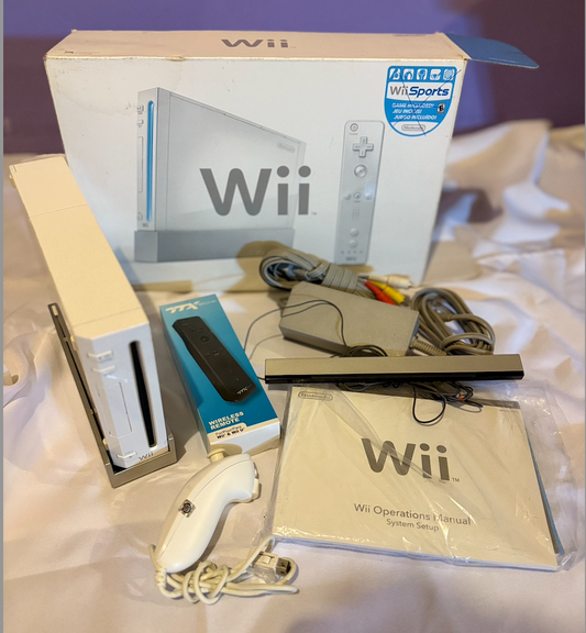 Wii Wii, controller, nunchuck Video Gaming