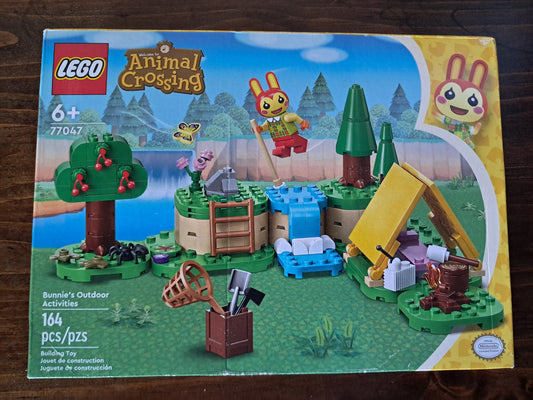 Brand New Lego animal crossing set 77047 Bunnies Outdoor Adventure Building