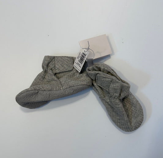 Old Navy NEW Gray Booties 18-24 Months 4 (Toddler)