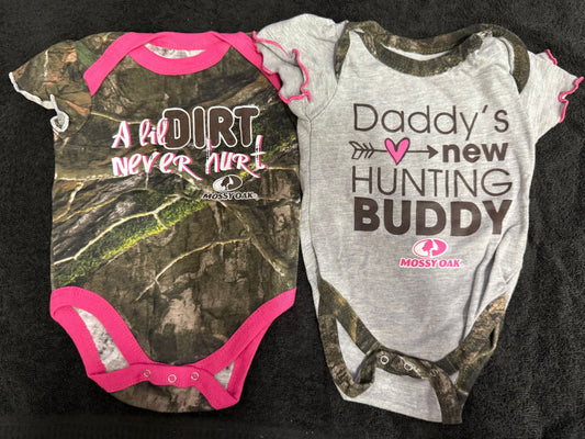 Mossy Oak girl camo onesies 0-3 months Mossy Oak girl camo onesies 0-3 months 3 Months