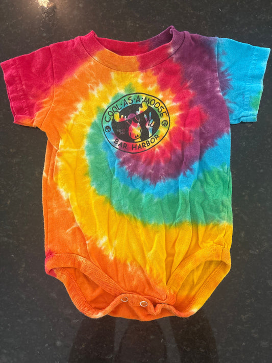 Cool As a Moose Tie dye onesie Bar Harbor size 6m 6 Months