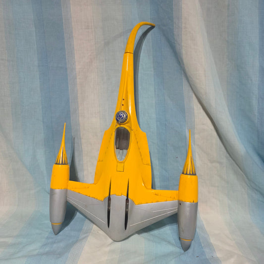 Star Wars Episode I: The Phantom Menace Naboo Star 20 inches long and often comes with a R2-D2 droid in it Toy Vehicles
