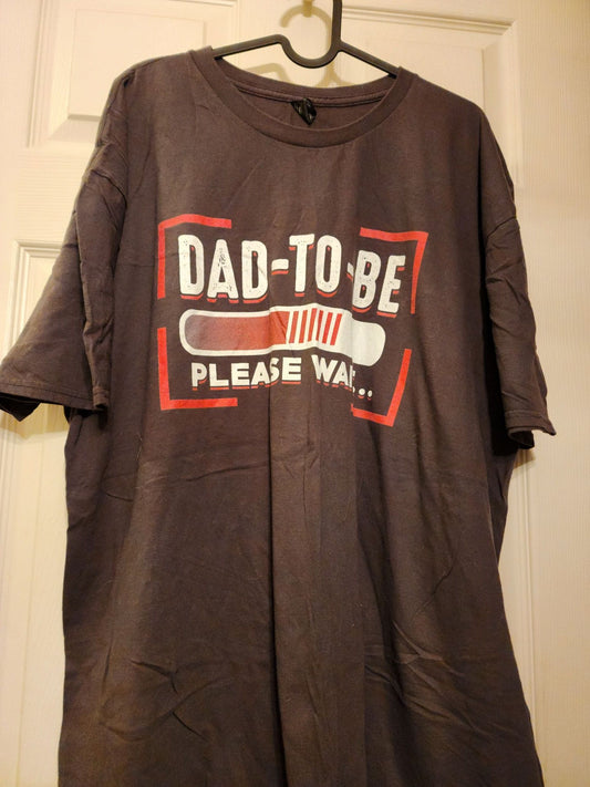 Anvil - 3XL 100% Cotton Dad - to - Be, Please Wait... T-Shirt Men's - XXXL
