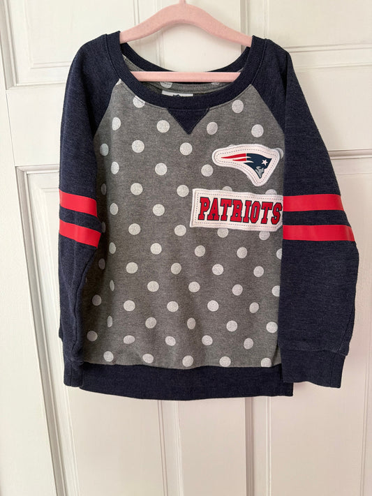 NFL Patriots sweatshirt 5T/5