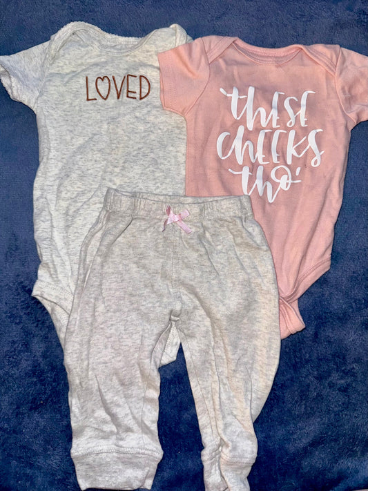 3 piece pink and gray outfit, 6-9 months 3 piece pink and gray outfit, 6-9 months 6 Months