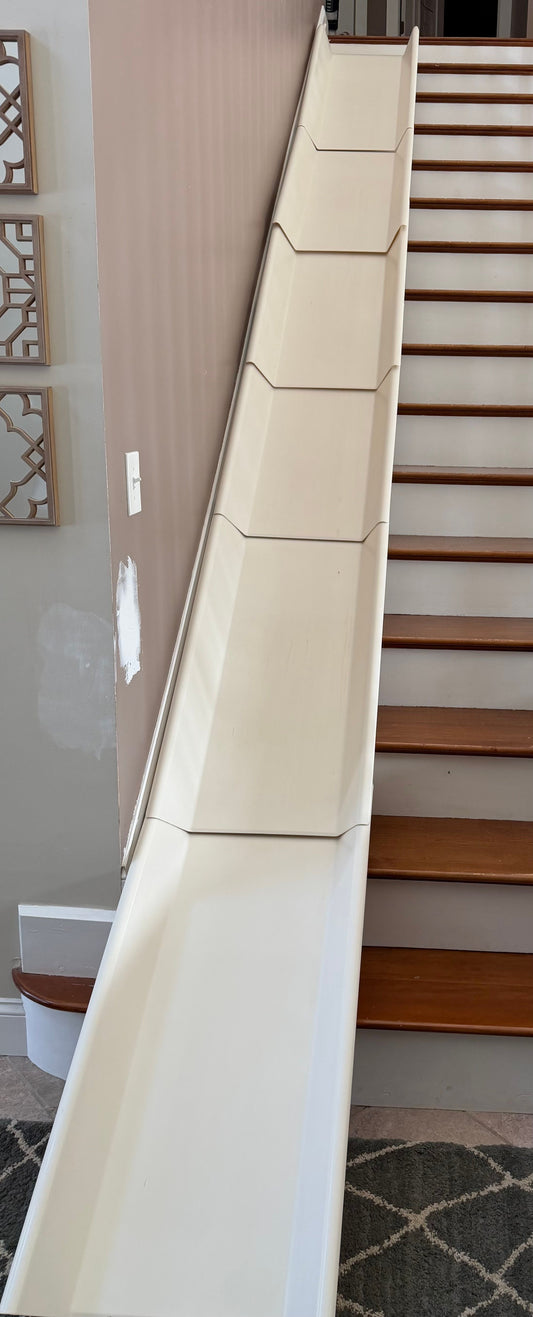 Stair Slide, set of 6 plastic slide pieces 6 plastic slide pieces, converts your stairs into a slide Miscellaneous
