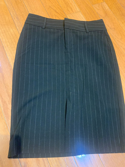 Old Navy Black striped pencil skirt  very good condition Women's 2