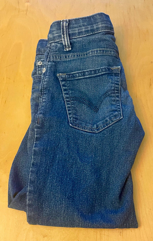 Levi One pair jeans with adjustable waist inside 8