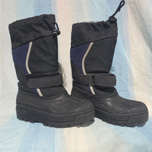 L.L.Bean Kids' Northwoods Boots rubber shell for waterproof protection and a nylon shaft for warm 1 (Big Kid)