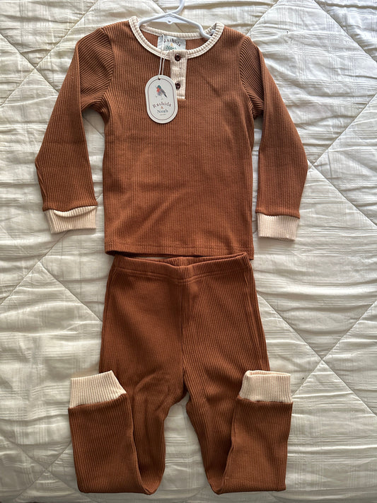 Rashida & Noah Rashida & Noah NEW Set Long Sleeve Shirt and Pants, Size 3-4y 3T
