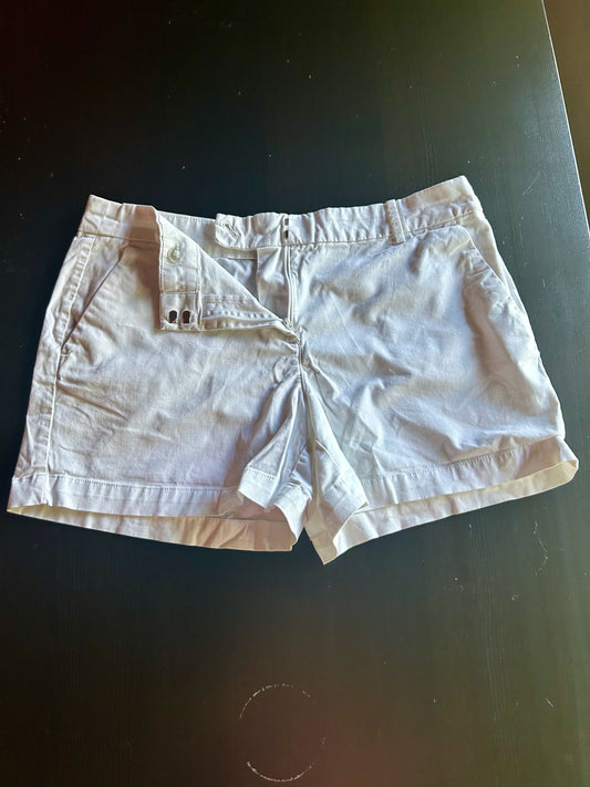 Nautica Size 12 Women's White Chino Shorts Front slash pockets, belt loops, 98% cotton, 2% elastane Women's 12