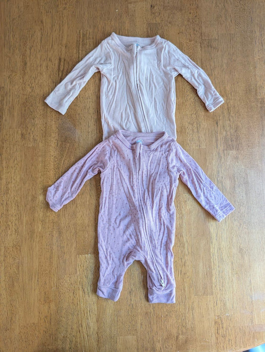 Cloud Island, newborn, soft, stretchy pajamas Light pink, pink stars, double zipper Newborn
