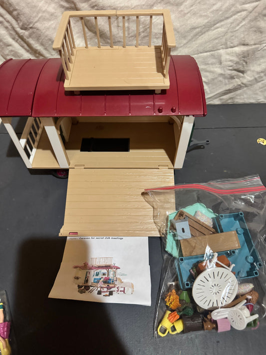 Schleich Horse Club Caravan with accessories, no a Horse Club Caravan with accessories, no animals Playsets