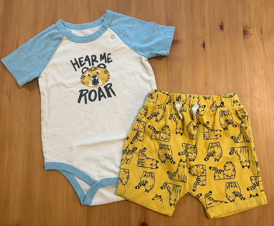 2pc Cat & Jack Tiger HEAR ME ROAR Summer Outfit White/Lt Blue SS Onesie w/ Tiger, Yellow Shorts w/ Tiger Print 18 Months