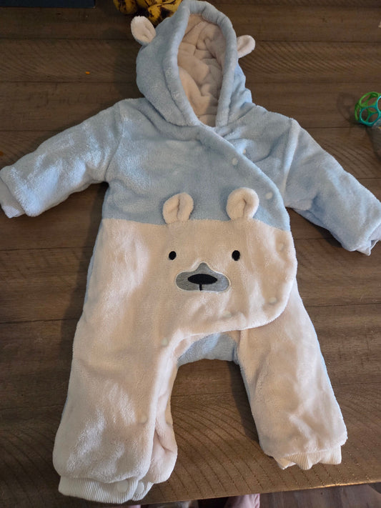 Not sure the brand 6-9m Blue white teddy thick snaps soft 1 piece 6 Months