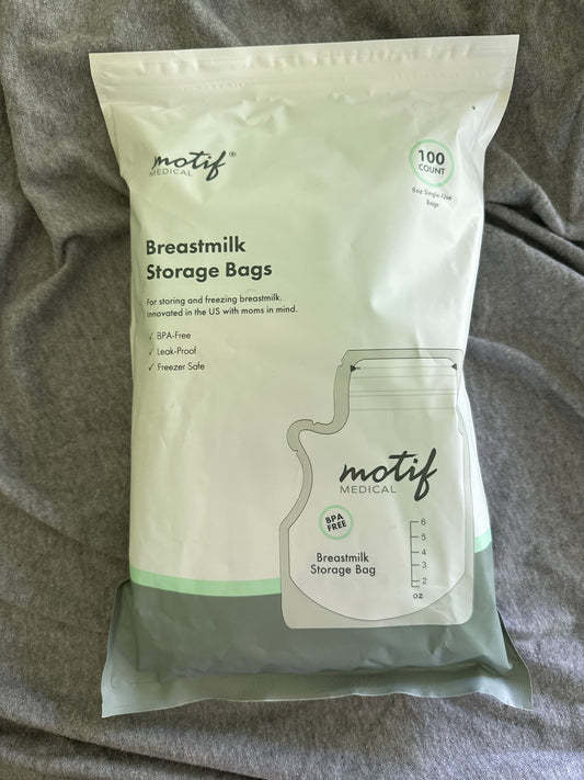 Motif New 100 count breast milk storage bags Nursing