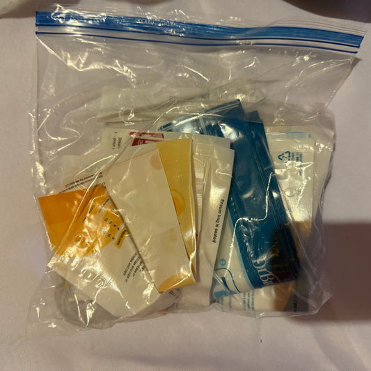 Medela, Doctor Browns Various microwave sterilization bags Feeding